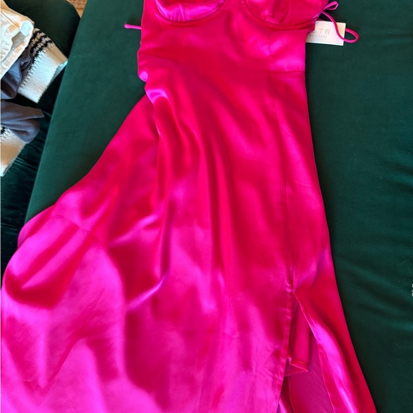 New with tags - Picture 5 of 5